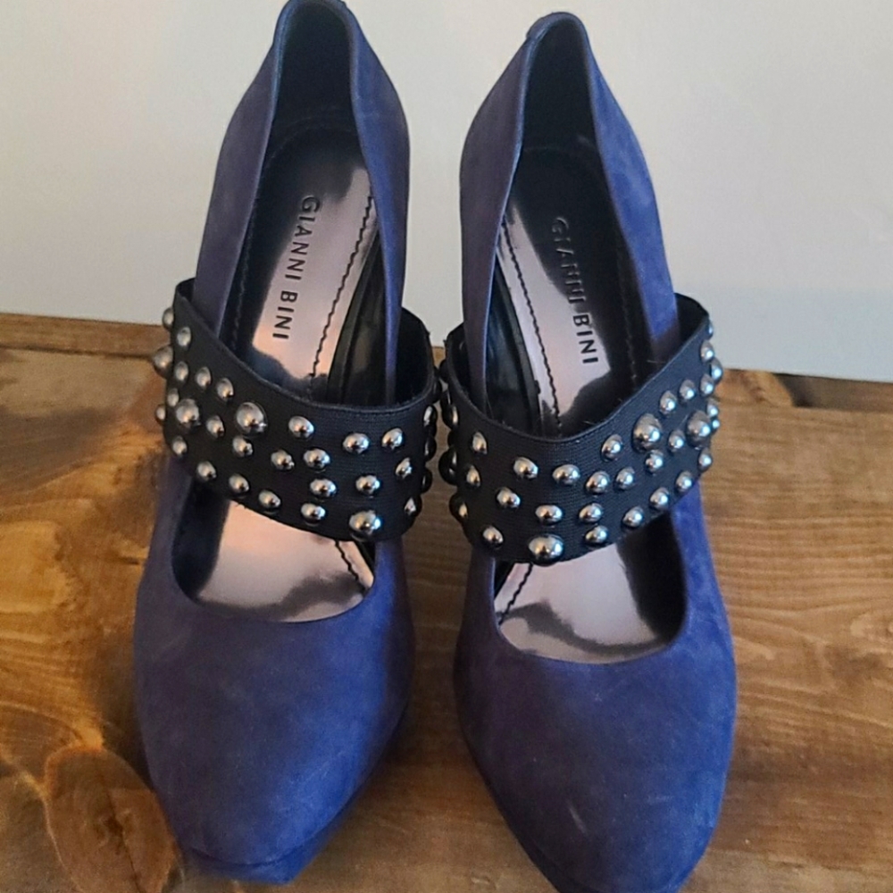 Gianni Bini Blue Suede Heels